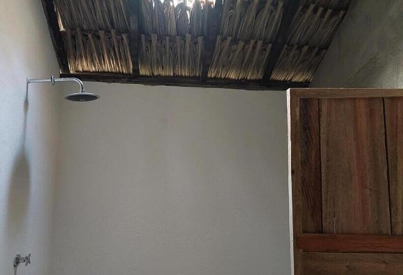 בית מלון כפרי Hostel Nugeku