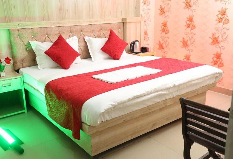 Отель Rudreshwar