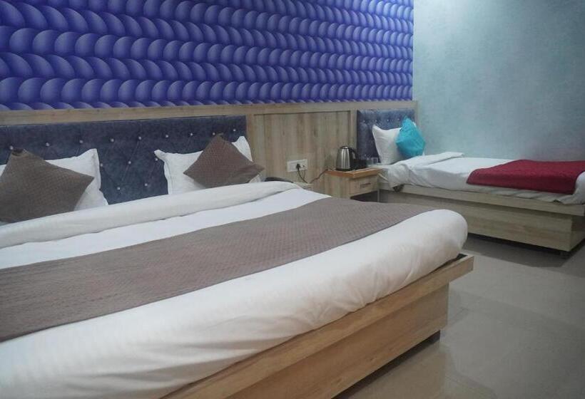 Отель Rudreshwar