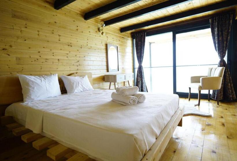 ホテル Venek Viila Suit