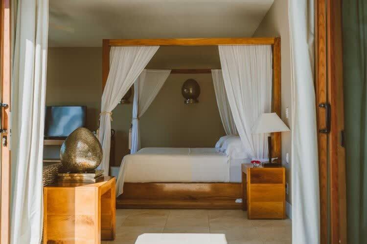 Jashita Hotel Cleopatra Honeymoon Suite Mexico