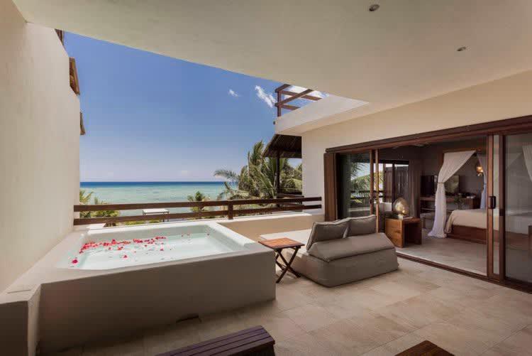 Jashita Hotel Cleopatra Honeymoon Suite Mexico