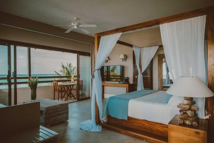 Jashita Hotel   Nefertiti Honeymoon Suite   Mexico