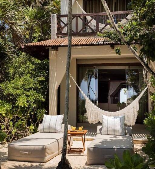 Jashita Hotel Water Front Suites Mexico