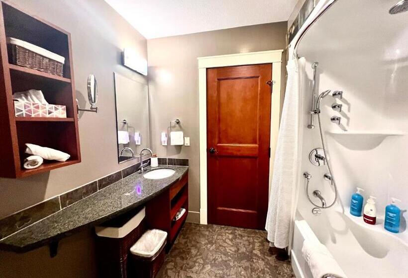 Luxury Resort 2bedroom 2bath Sleeps 6 945 Square Feet