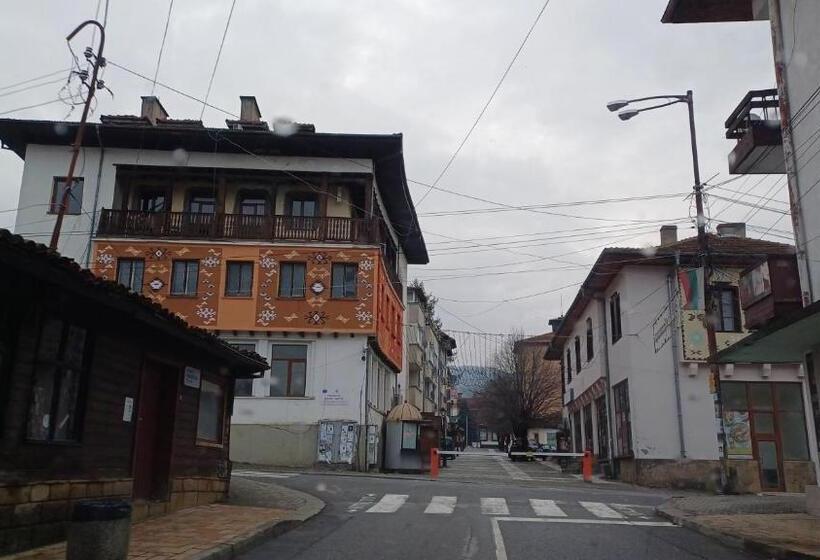 بنسيون абаджиевата къща