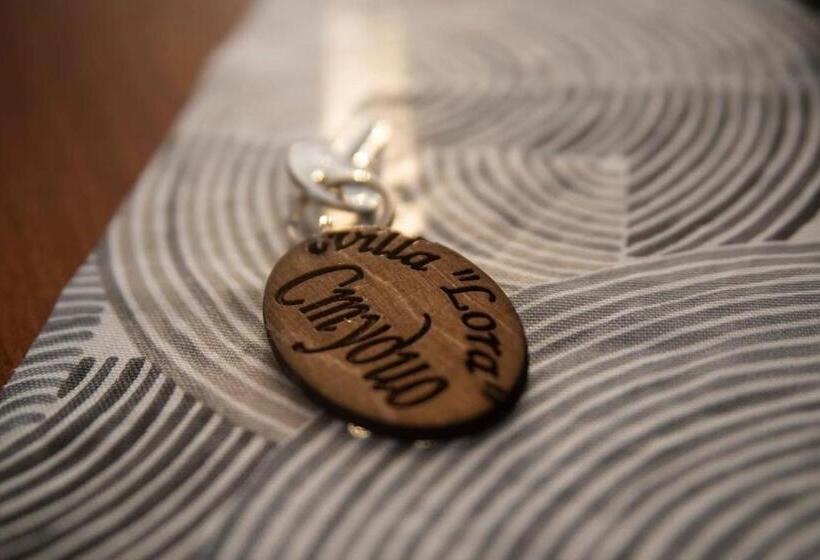 Pensión вила лора