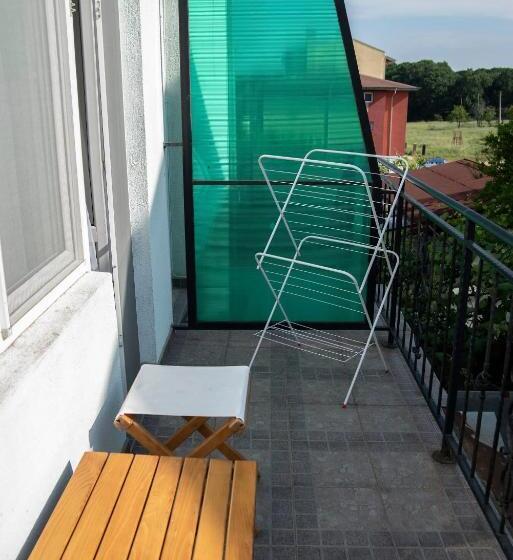 Pension вила лора