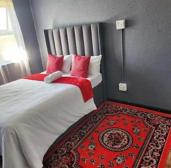 پانسیون Aphiroom Guesthouse