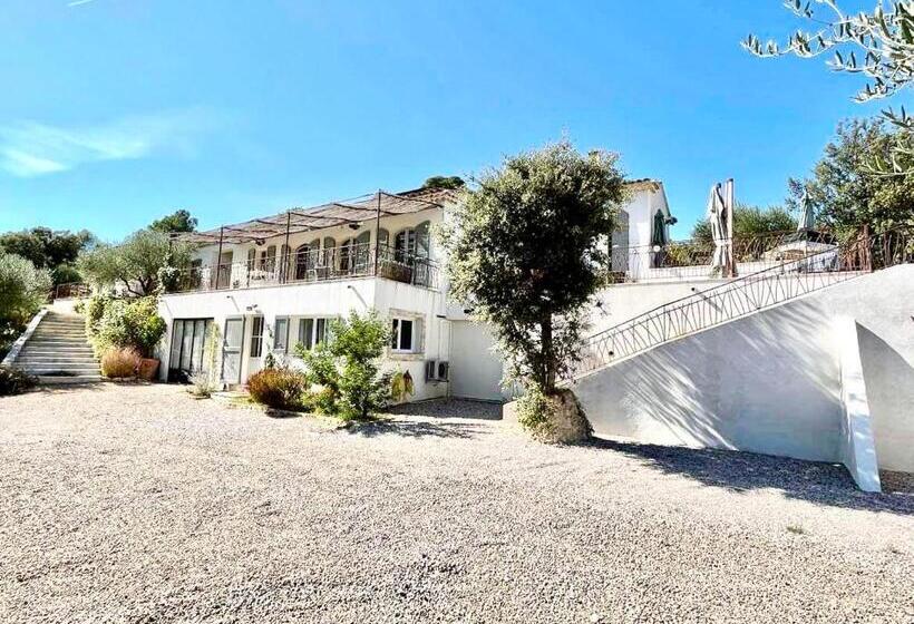 膳宿费 La Bastide De Basson   Luxe Sur Correns