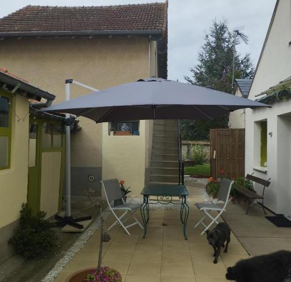 膳宿费 Chambre Agréable Au Fond Du Jardin