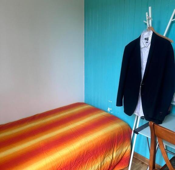 펜션 All Room Paris Ouest Colombes