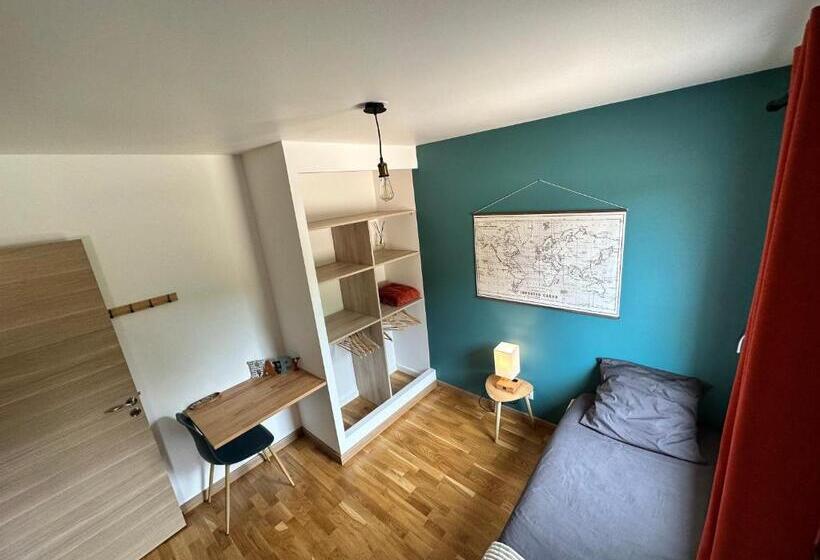 ペンション Chambre Privée Au Calme   Proche Gare   Parking Gratuit