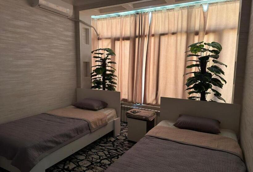 پانسیون Chashmasor Guest House