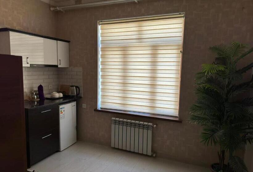 پانسیون Chashmasor Guest House