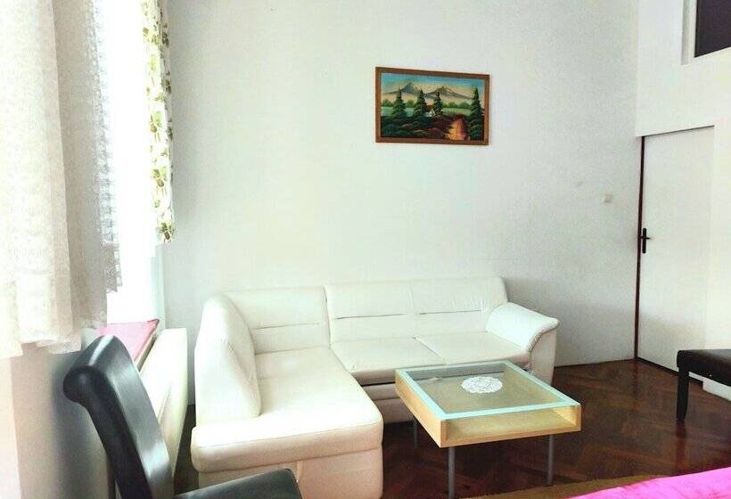 ペンション Gasthof Oberschmiede