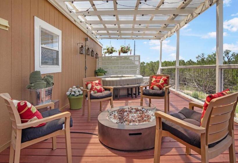 פנסיון Hill Country Memories