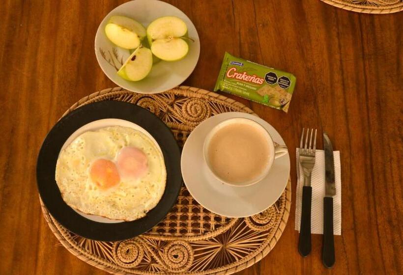 پانسیون Hostal San Jose