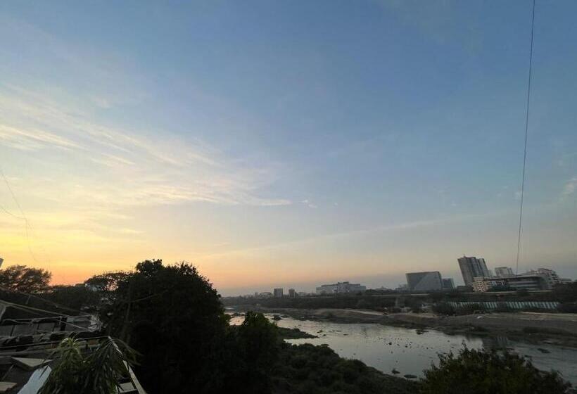 膳宿费 Jacuzzi House With Private Terrace Ambiance