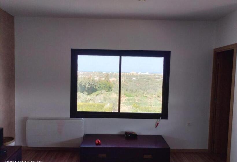 פנסיון L écrin De Paradis