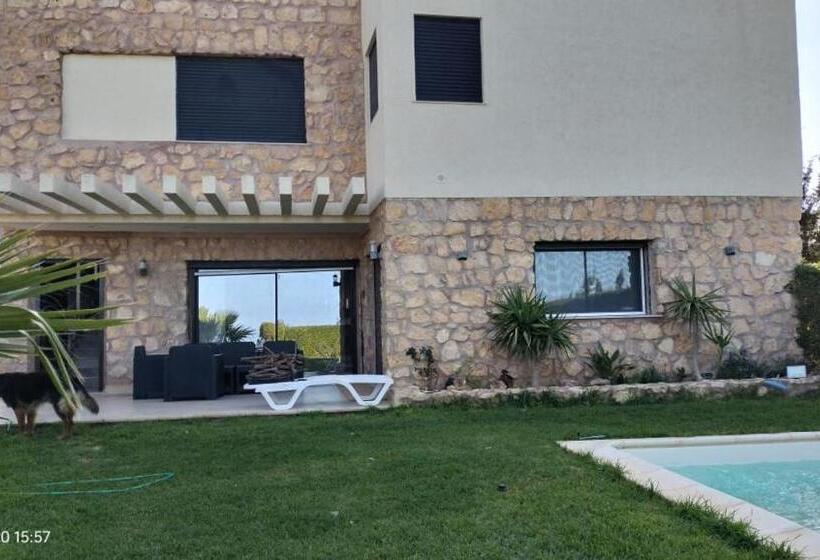 פנסיון L écrin De Paradis