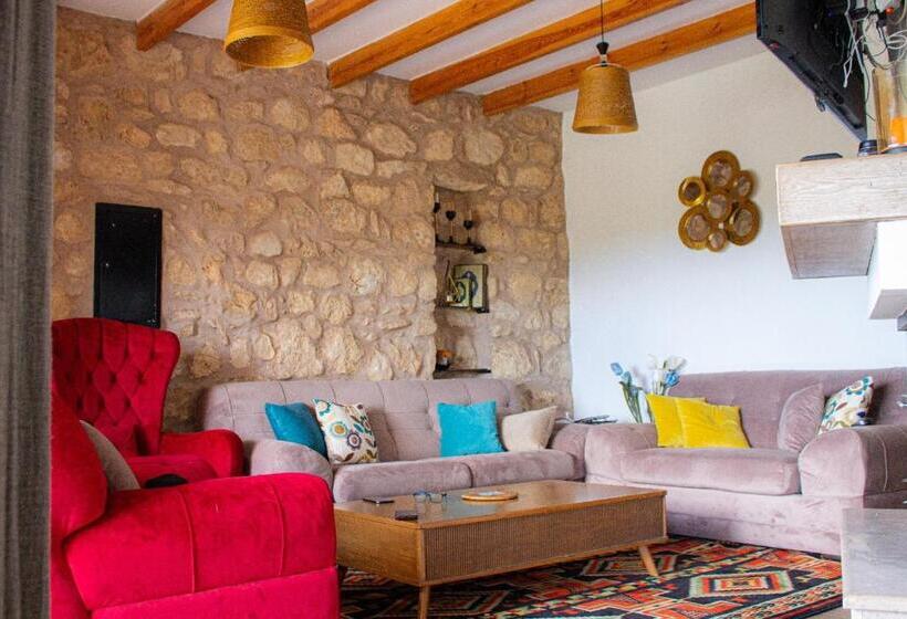 פנסיון L écrin De Paradis