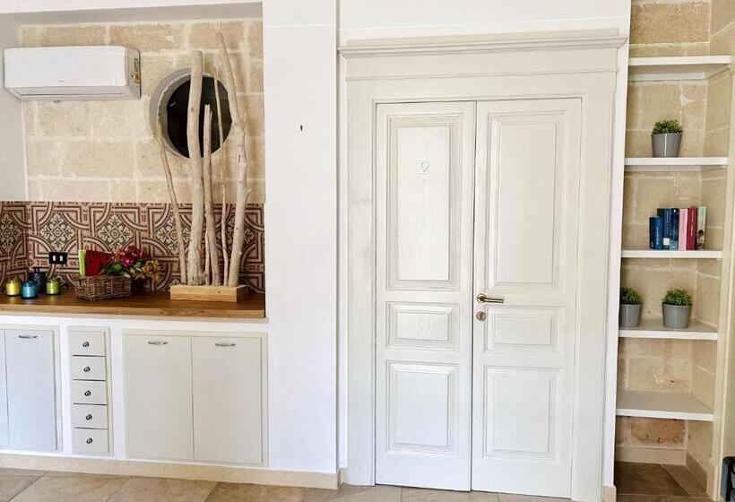 بنسيون La Vetrana Rooms By Jdvacanze