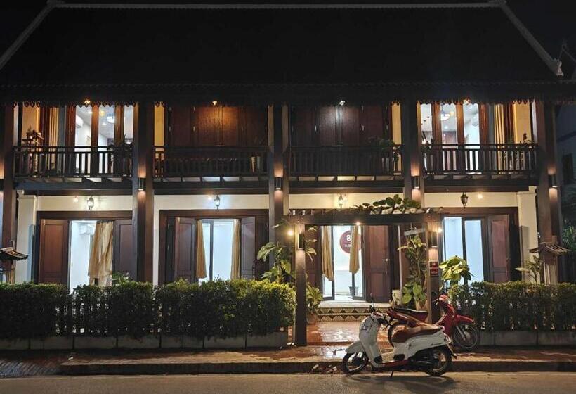 پانسیون Happy Hour