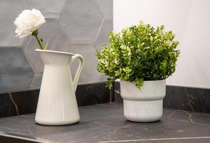 פנסיון Lucy’s House