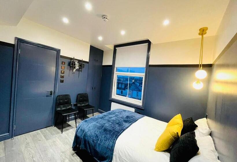 פנסיון Luxury Room, Central London, Ideal For Tourists