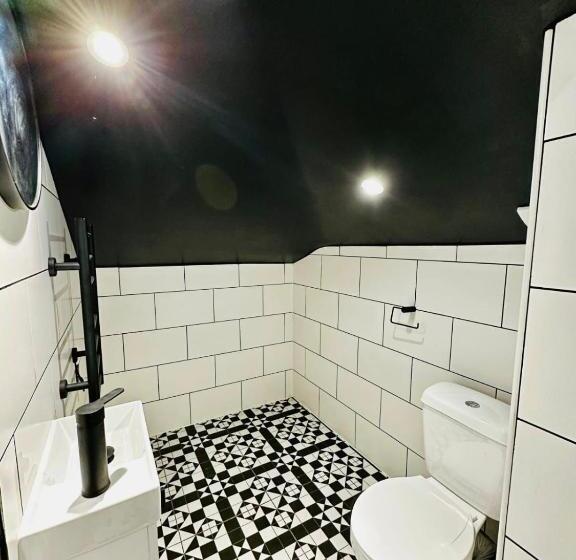 פנסיון Luxury Room, Central London, Ideal For Tourists