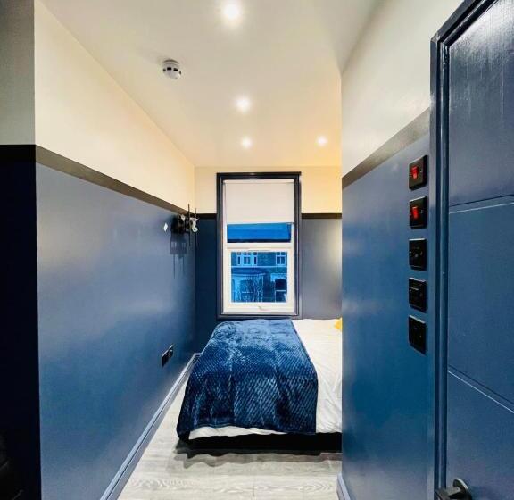 פנסיון Luxury Room, Central London, Ideal For Tourists