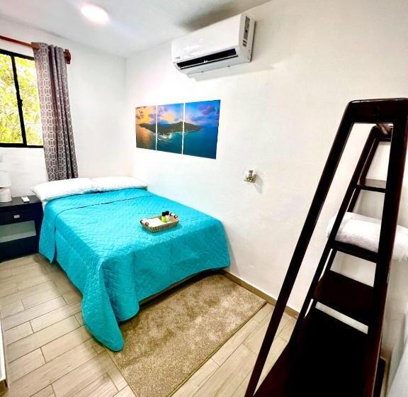پانسیون Mayara Hostal