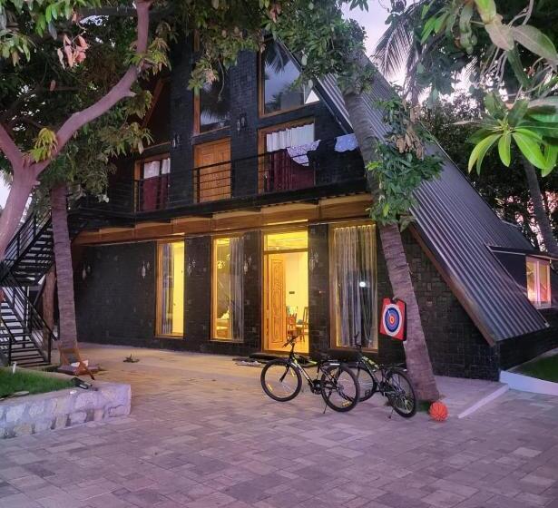 פנסיון Moon Light Resorts