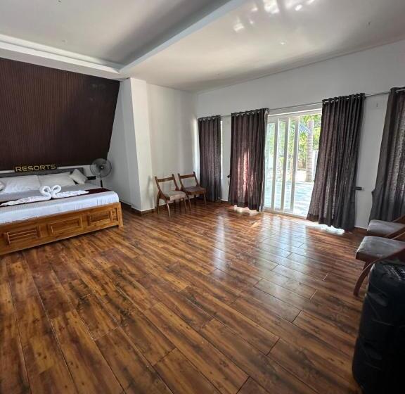 פנסיון Moon Light Resorts