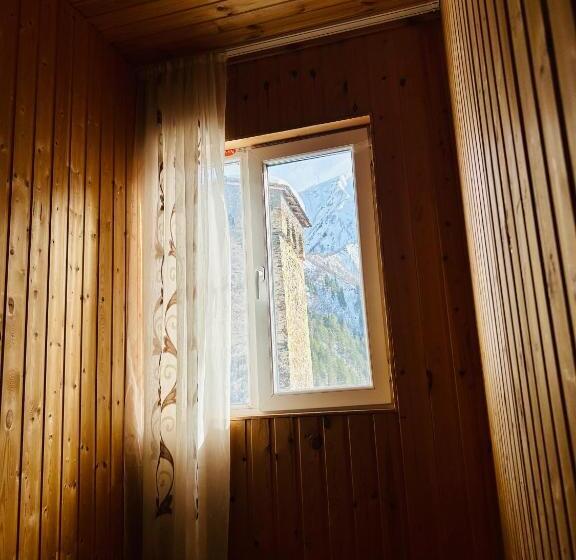 پانسیون Natia’s Guesthouse