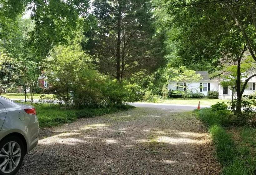 بنسيون Quiet And Welcoming