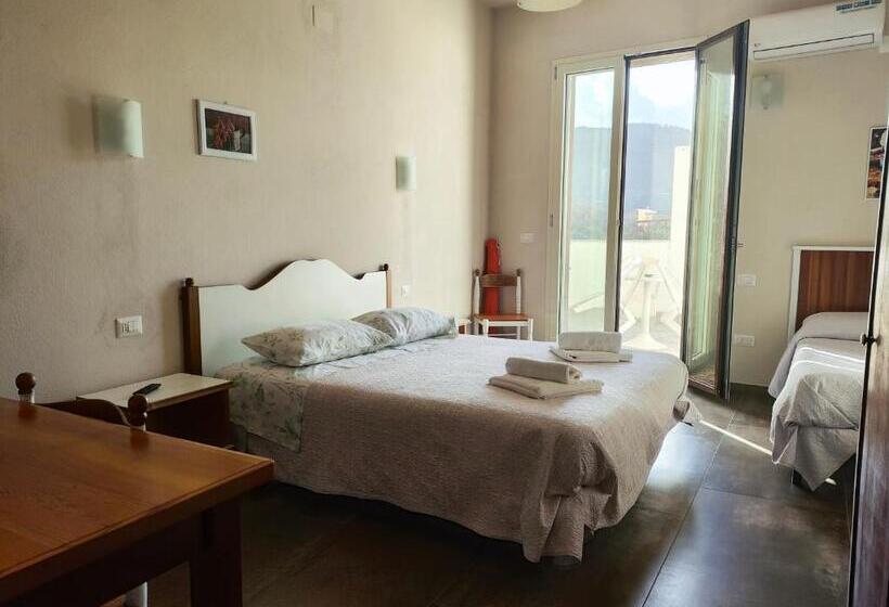 بنسيون Quinta Stagione