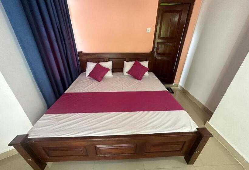 ペンション Rafting Reach Layathraa