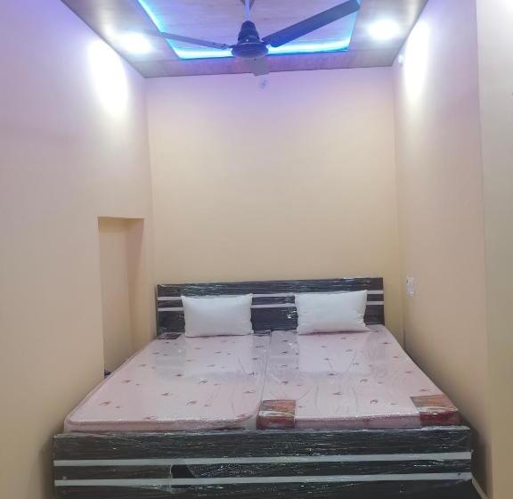 膳宿费 Shri Krishanmohini Home Stay