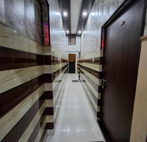 펜션 Subhadra Guest House Ayodhya