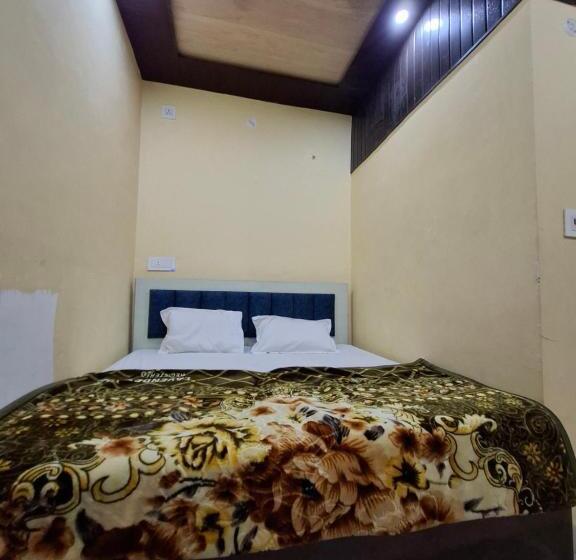 펜션 Subhadra Guest House Ayodhya