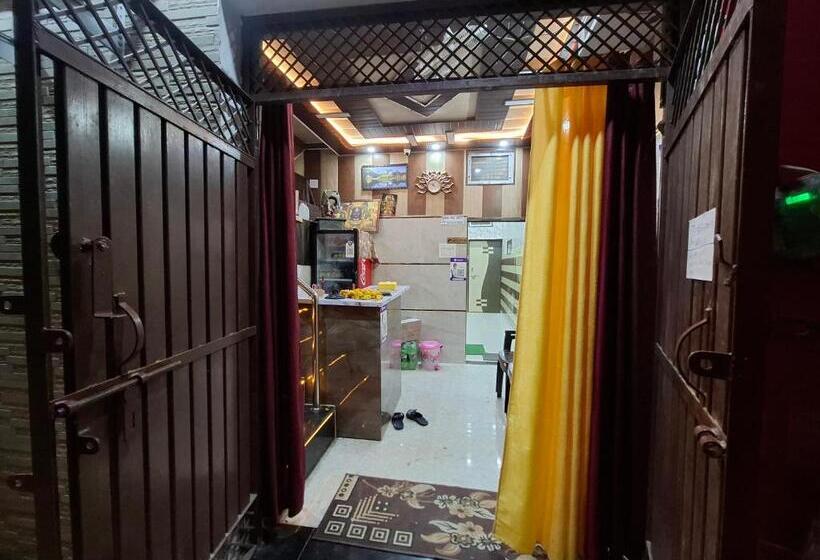 펜션 Subhadra Guest House Ayodhya