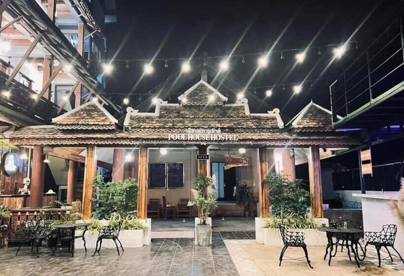 ペンション Vangvieng Pool House