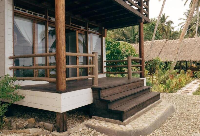 منتجع Kaini Mentawai