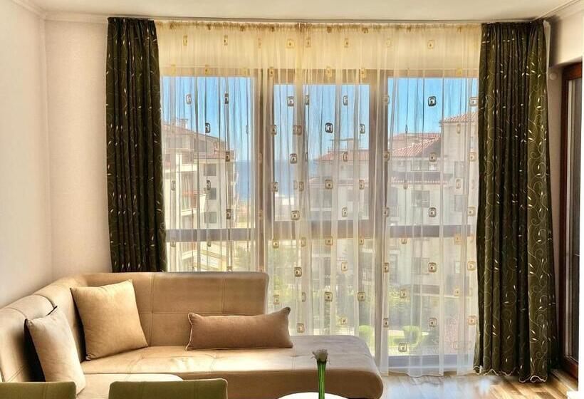 Sunshine Apartment