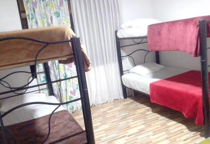 Общежитие El Rancho De Poncho