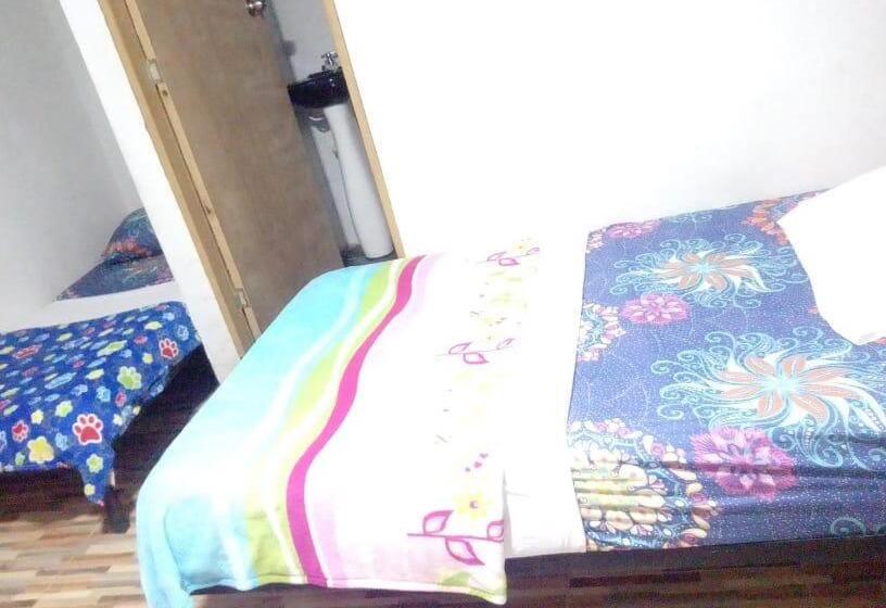 Общежитие El Rancho De Poncho