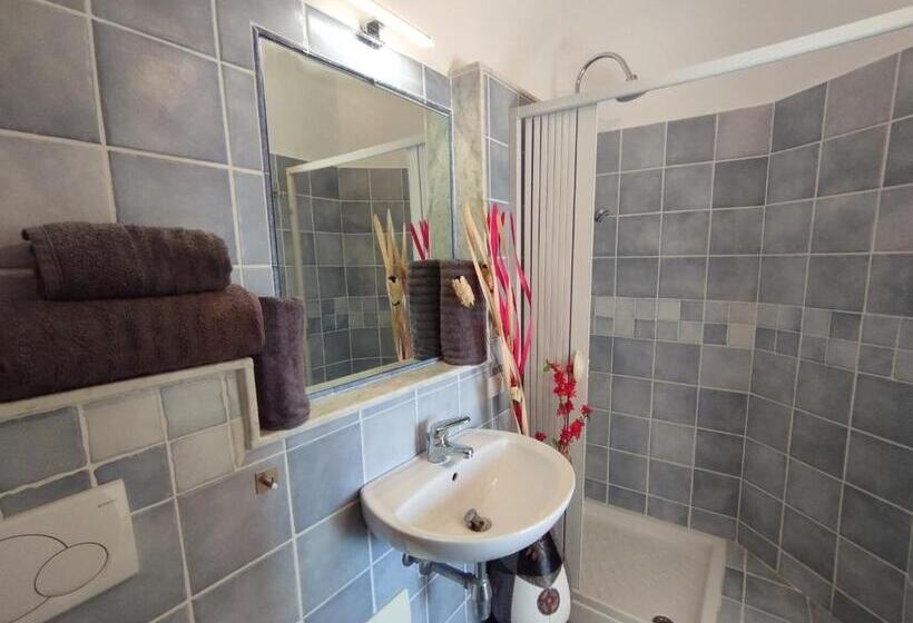 B&b Il Castello .con Balcone Vista Mare