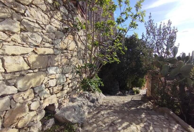 B&b Il Castello .con Balcone Vista Mare